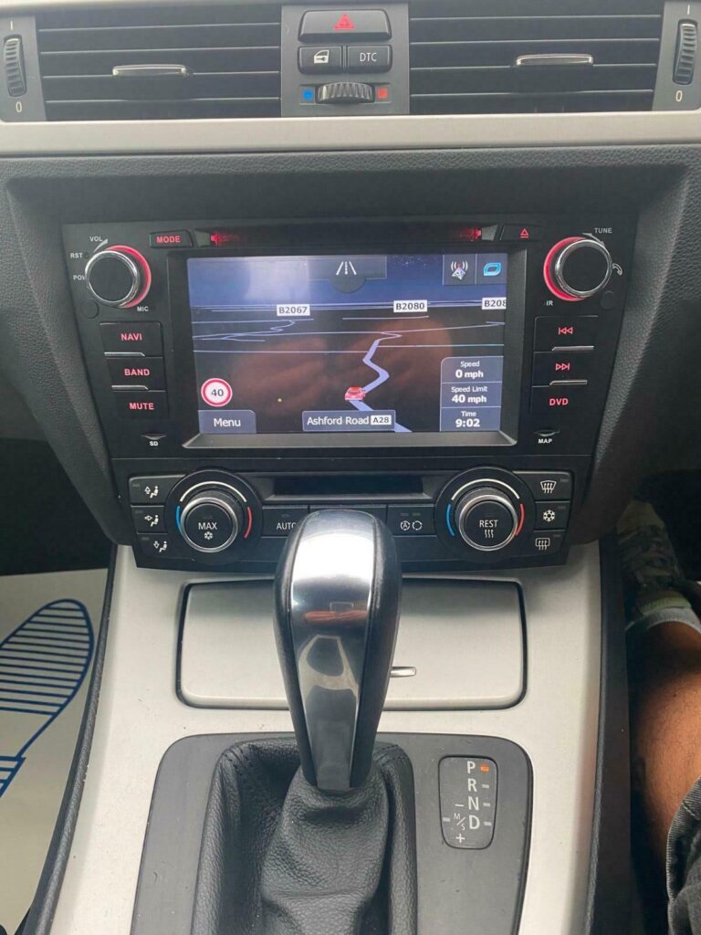 BMW 320 2.0 auto 2009MY i SE